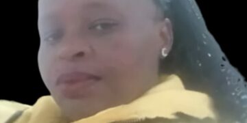 Umbulele ngokumxhaxha wamkrolonqa namehlo