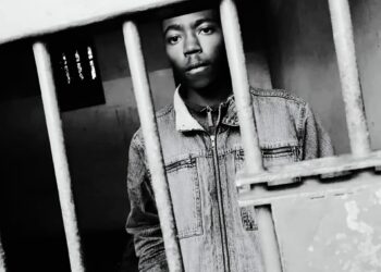 Ungaphaya kwezitixo ohlukumeze uninakhulu.