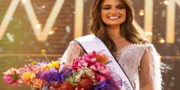 uMia Le Roux sisithulu sokuqala ezimbalini ukuba nguMiss South Africa.