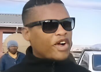 Inkosi yaseMthatha idutyulwe yabhubha emva kodubulwano namapolisa.