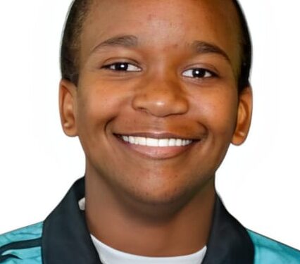 Eastern Cape Premier Mabuyane Celebrates Cambridge High Matriculant’s Sporting Triumphs