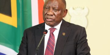 URamaphosa Ubhengeze IKomishoni Yophando Ngokungenelela Kwezikrelemnqa Kwiinkonzo Zomthetho