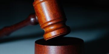a wooden gaven sitting on top of a white counter