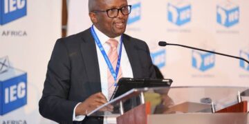 IEC Iza Kufaka Uludwe Lwabagqatswa abasalayo.